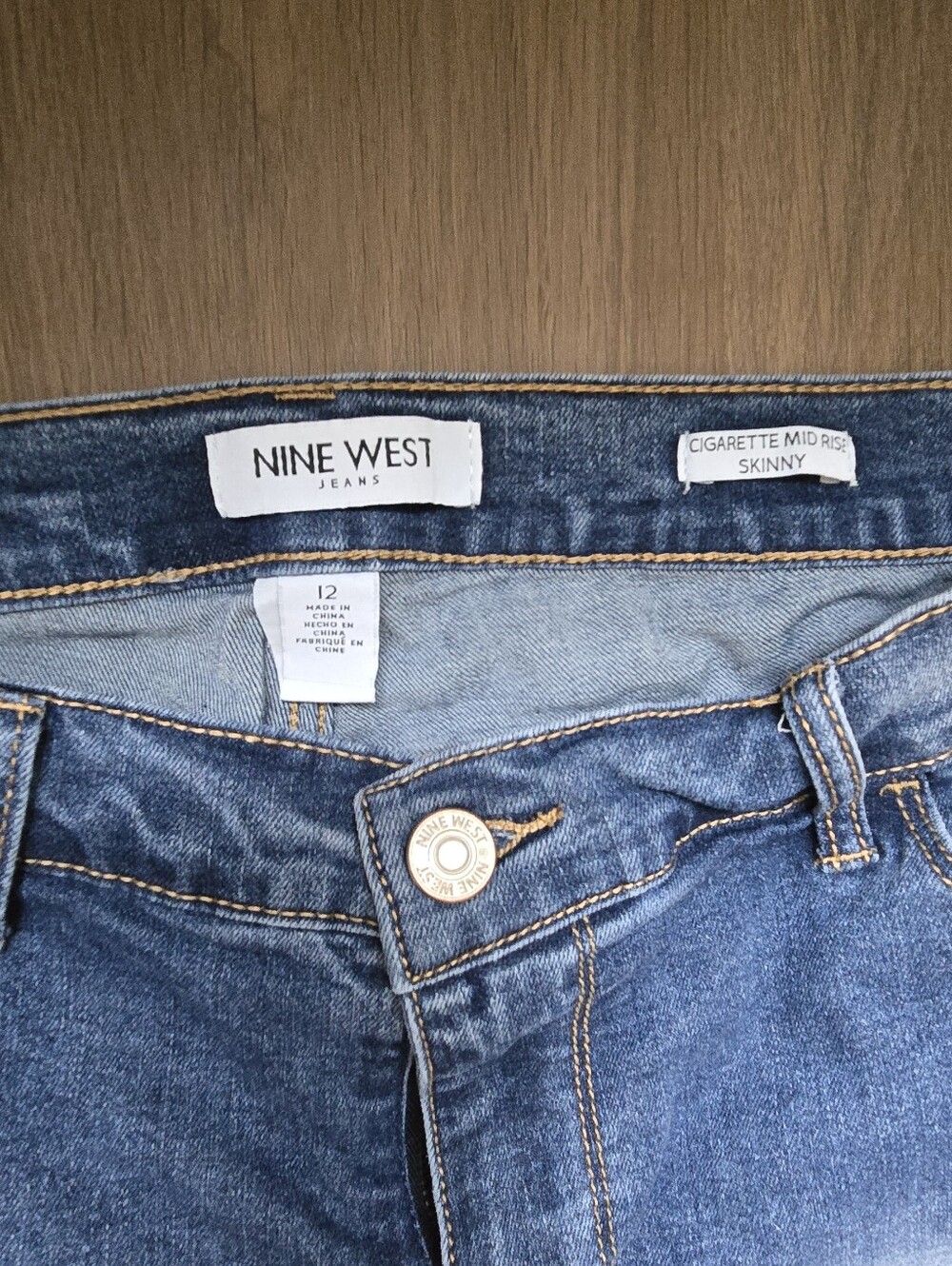 Nine West Cigarette Mid Rise Skinny Jeans Women’s Size 12 Blue Stretch Denim - Picture 5 of 7